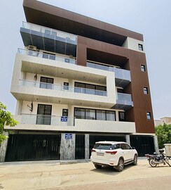 4 BHK + Pooja Room Builder Floor For Sale in Sector 47