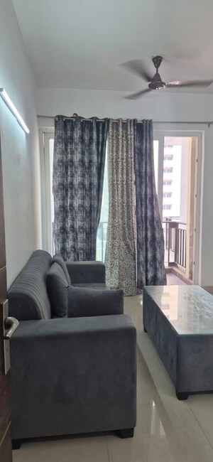 Living Room in 3 BHK Apartment at Sector 82 – for Rent
