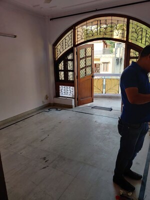 2 BHK Builder Floor For Rent in Kailash Hills