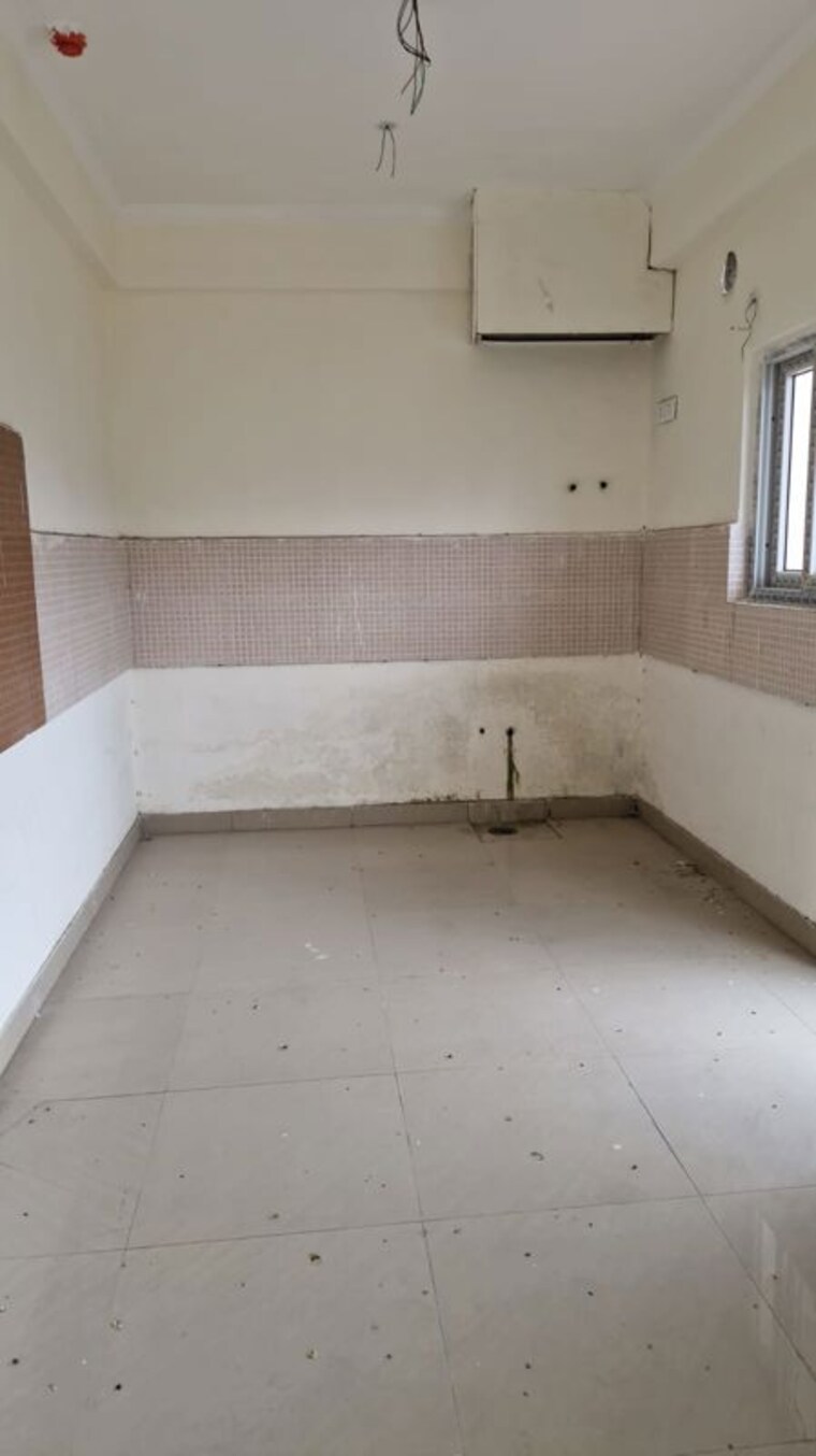 Kitchen, sector 82 3 Bedroom 1700 Sq.Ft. Apartment In Sector 82 Noida 10450350