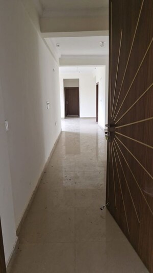 Building Lobby in 3 BHK Apartment at Sector 82 – for Rent