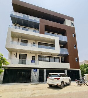 4 BHK Builder Floor For Sale in Sector 47