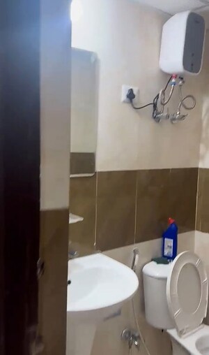 Bathroom in 2 BHK Apartment at Elegant Splendour, Tech Zone 4 Greater Noida – for Rent
