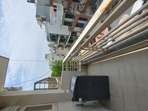 Balcony in 2 BHK Builder Floor at Sector 52 – for Rent