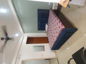 Bedroom in 2 BHK Builder Floor at Sector 52 – for Rent