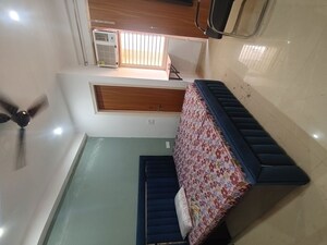 Bedroom in 2 BHK Builder Floor at Sector 52 – for Rent