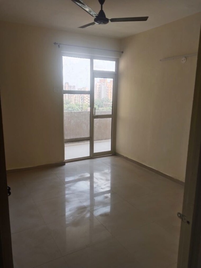 Room, pyramid-urban-homes-2 2 Bedroom 624 Sq.Ft. Apartment In Sector 86 Gurgaon 10450406
