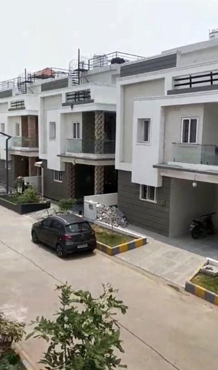  Parking, apr-vaarahi-praveens-hynora 3 Bedroom 165 Sq.Yd. Villa In Gagillapur Hyderabad 10450292