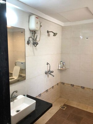Bathroom in 2.5 BHK Apartment at Samudra Gaurav, Worli – for Rent