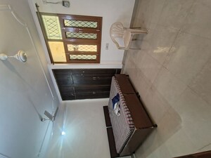 Furnished Amenities in 2 BHK Builder Floor at Malviya Nagar – for Rent