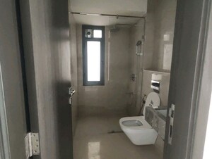 Bathroom in 4 BHK Apartment at Piramal Mahalaxmi, Mahalaxmi – for Rent