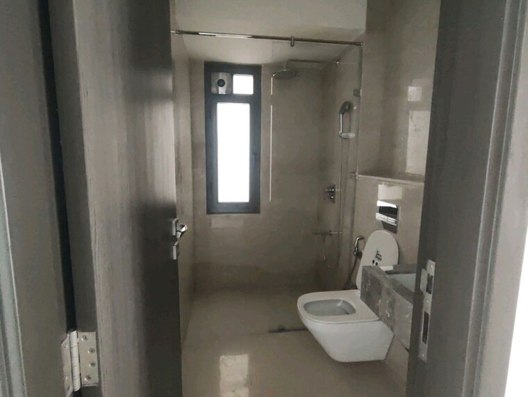 Bathroom, piramal-mahalaxmi 4 Bedroom 1890 Sq.Ft. Apartment In Mahalaxmi Mumbai 10450450