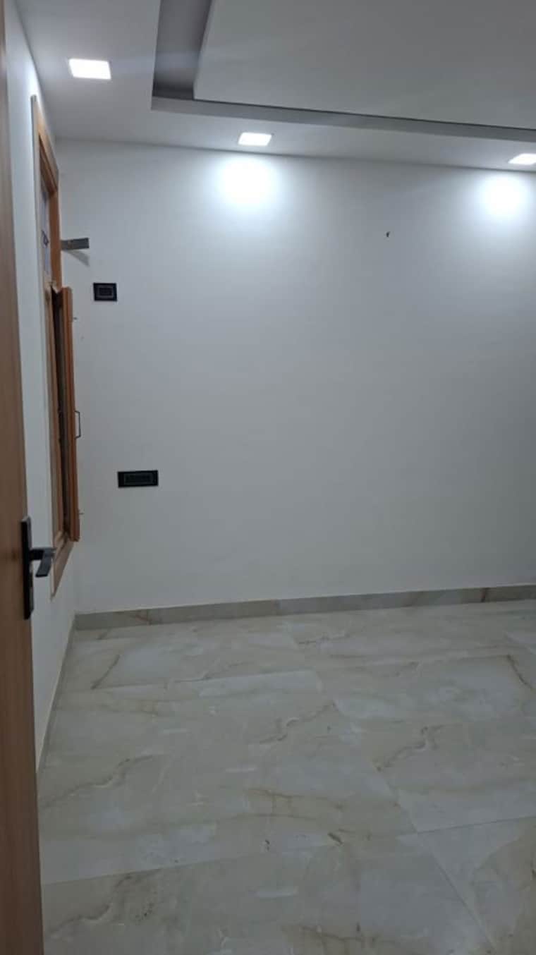 Room, upsidc site b 2 Bedroom 1010 Sq.Ft. Builder Floor In Upsidc Site B Greater Noida 10450447