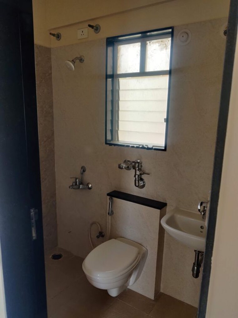 Bathroom, nyati-elan 2 Bedroom 720 Sq.Ft. Apartment In Wagholi Pune 10450463
