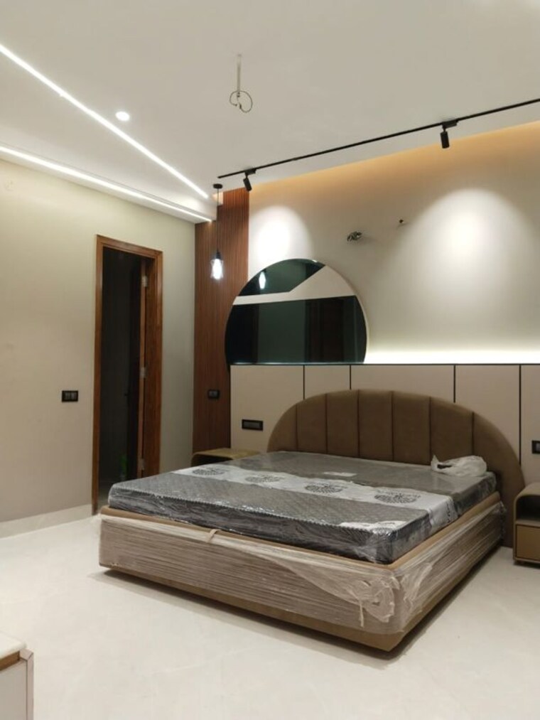 Bedroom, sector 123 5 Bedroom 200 Sq.Yd. Independent House In Sector 123 Mohali 10450462