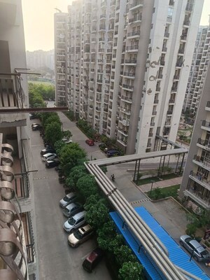 3 BHK Apartment – Exterior View View at Antriksh Golf View, Sector 78 - for Rent