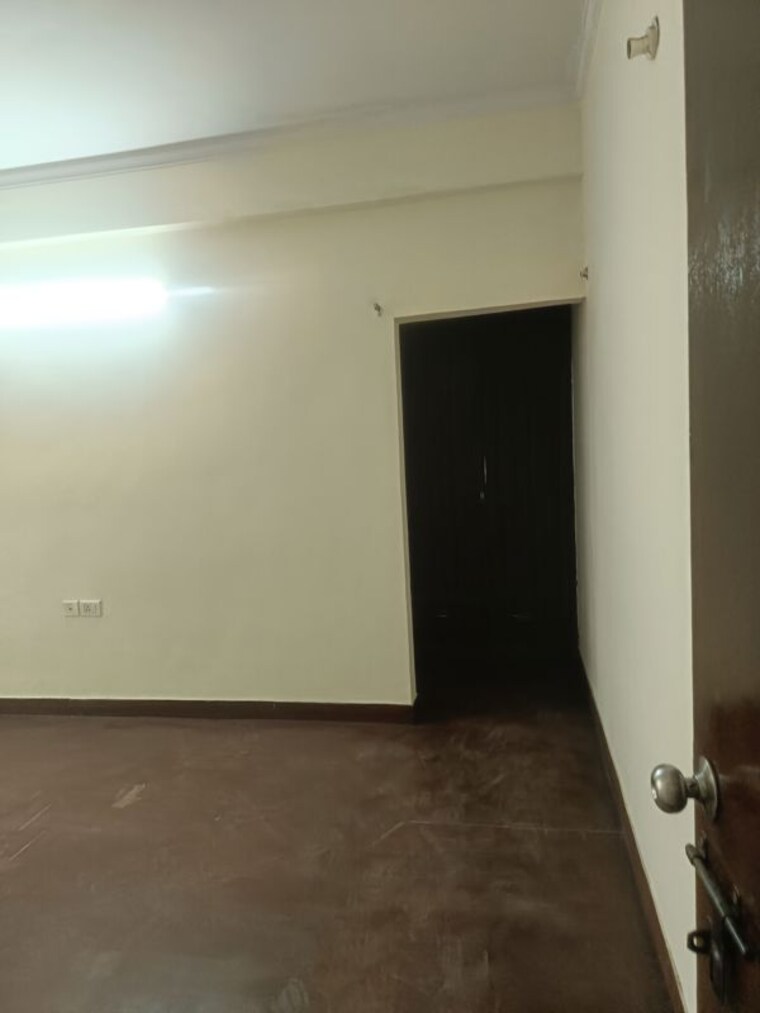 Room, antriksh-golf-view 3 Bedroom 1870 Sq.Ft. Apartment In Sector 78 Noida 10450460