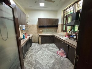 Kitchen in 3 BHK Builder Floor at Sector 57 – for Rent