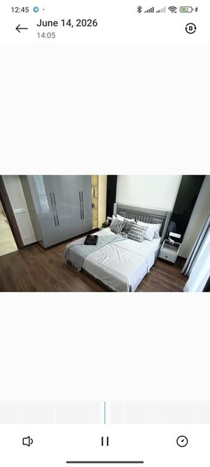 Team Area in 3 BHK Builder Floor at Orris Atulyam, Sector 83 – for Sale