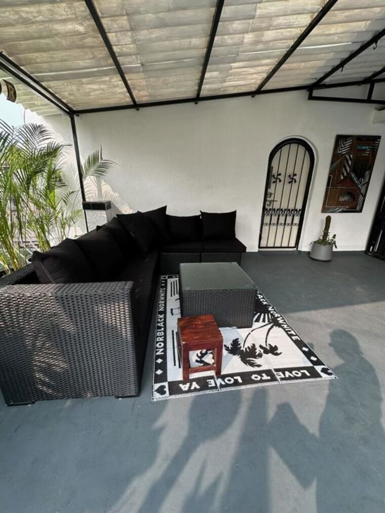 Exterior View, vasu-bhavan 3 Bedroom 2100 Sq.Ft. Apartment In Khar West Mumbai 10450494