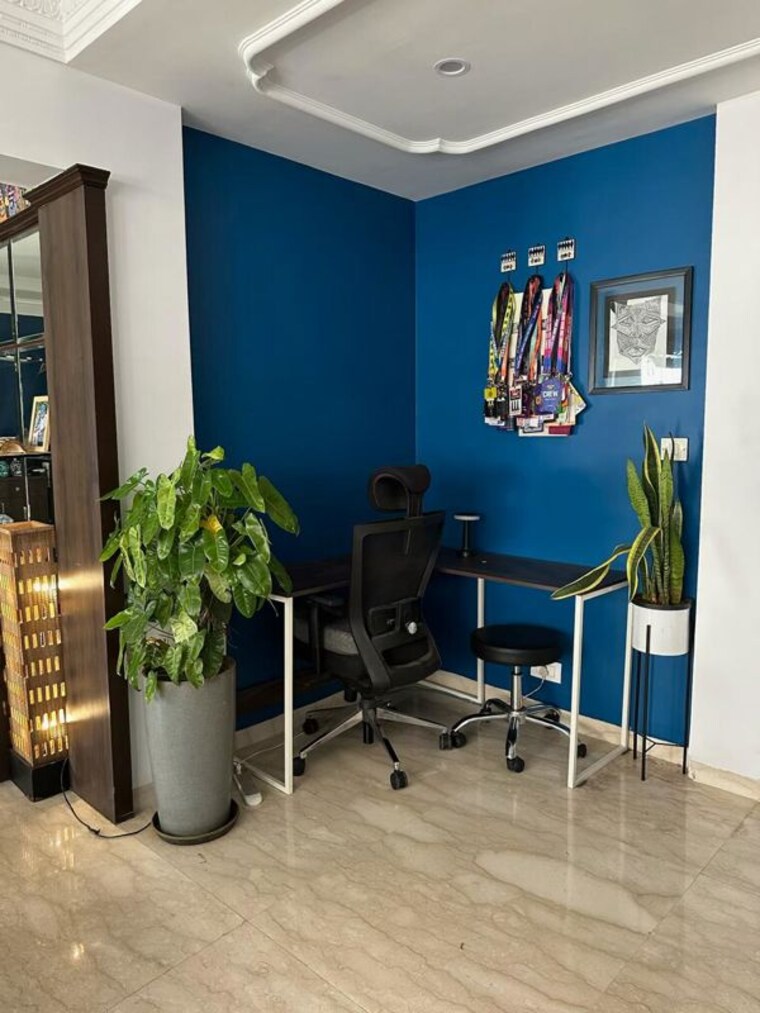Gym, vasu-bhavan 3 Bedroom 2100 Sq.Ft. Apartment In Khar West Mumbai 10450494