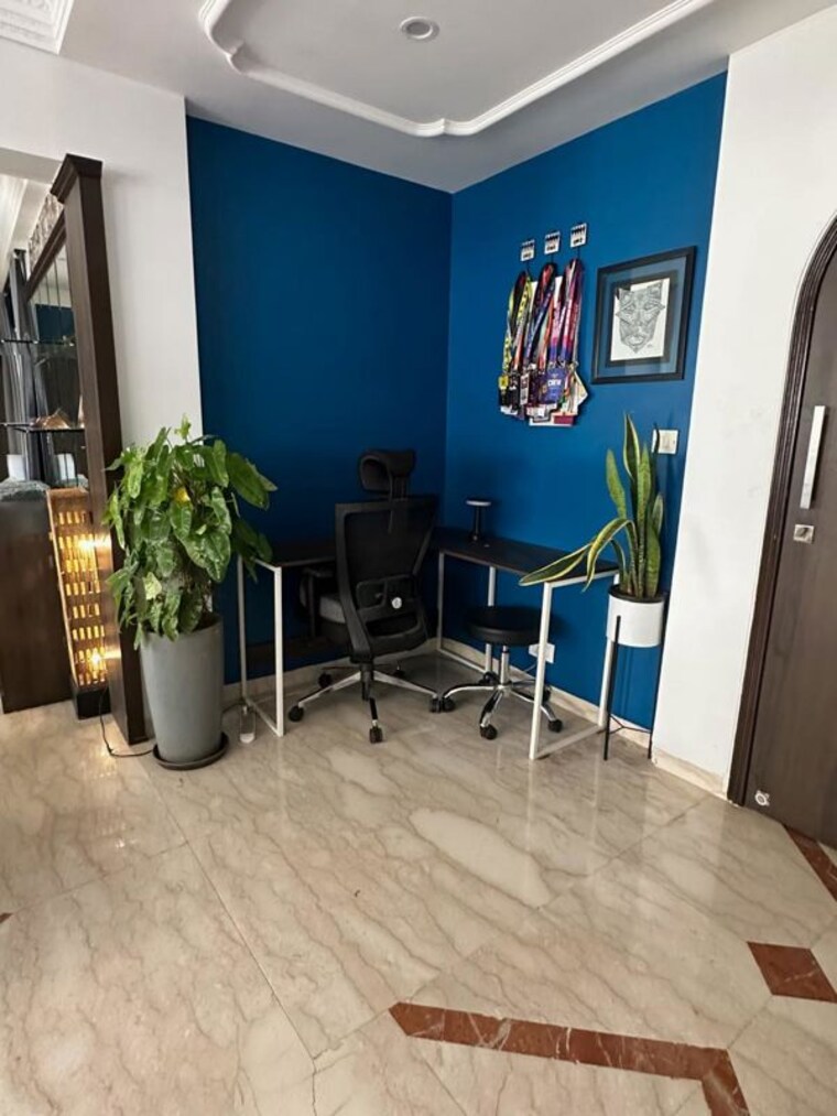 Gym, vasu-bhavan 3 Bedroom 2100 Sq.Ft. Apartment In Khar West Mumbai 10450494