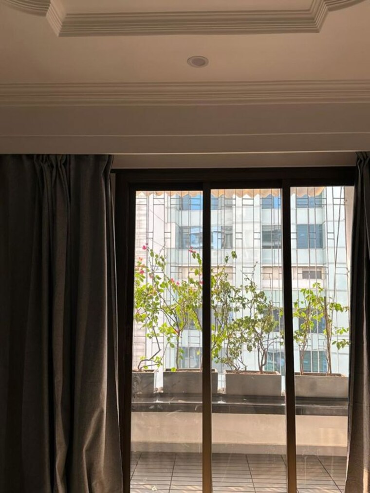 Room, vasu-bhavan 3 Bedroom 2100 Sq.Ft. Apartment In Khar West Mumbai 10450494