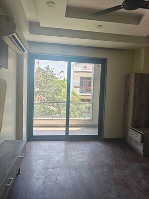 3 BHK Builder Floor For Rent in Sector 14