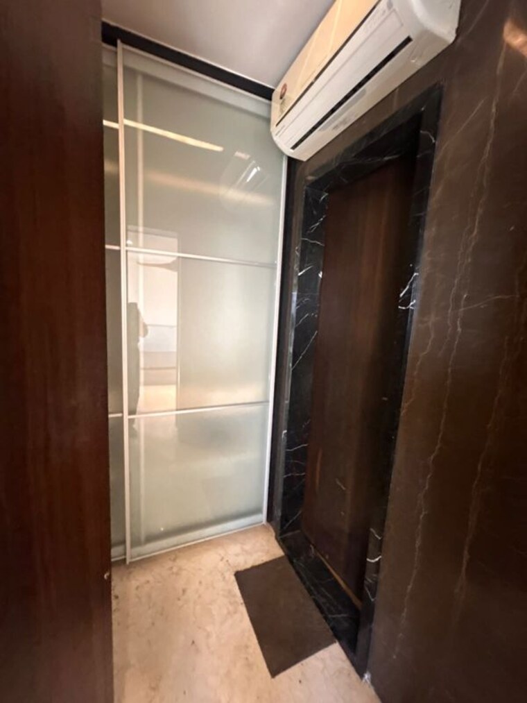 Bathroom, sahana-enclave-bandra 4 Bedroom 2780 Sq.Ft. Apartment In Bandra West Mumbai 10450548
