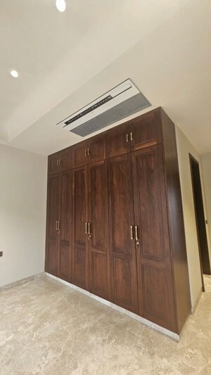 2 BHK Builder Floor For Rent in Kalkaji