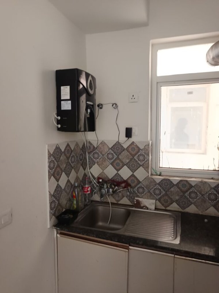 Kitchen, signature-global-park-4-and-5 2.5 Bedroom 1081 Sq.Ft. Apartment In Sohna Sector 36 Gurgaon 10450544