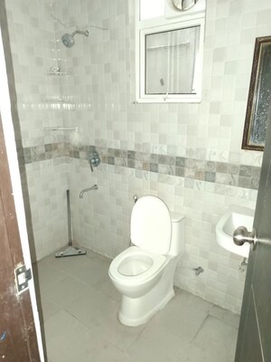 Bathroom in 2.5 BHK Apartment at Signature Global Park 4 and 5, Sohna Sector 36 – for Rent