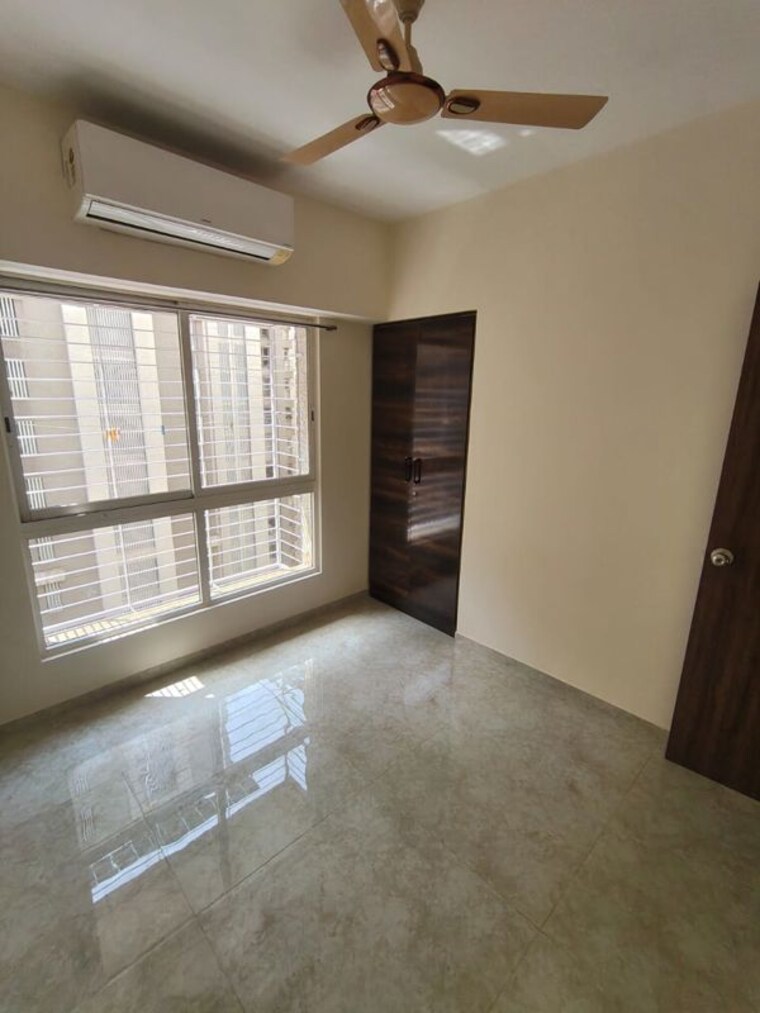 Room, lodha-amara 4 Bedroom 1200 Sq.Ft. Apartment In Kolshet Road Thane 10450510