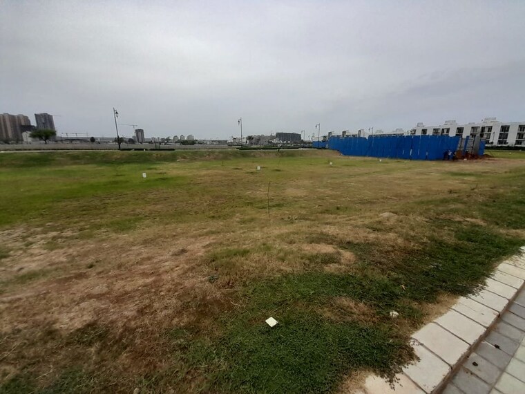 undefined, central-park-flower-valley-mikasa-plots  189 Sq.Yd. Plot In Sohna Sector 33 Gurgaon 10450531