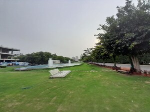  Plot – Garden View at Central Park Flower Valley Mikasa Plots, Sohna Sector 33 - for Sale
