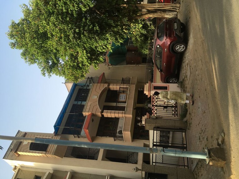 Exterior View, suncity-township-gurgaon 3 Bedroom 1261 Sq.Ft. Builder Floor In Sector 54 Gurgaon 10450524