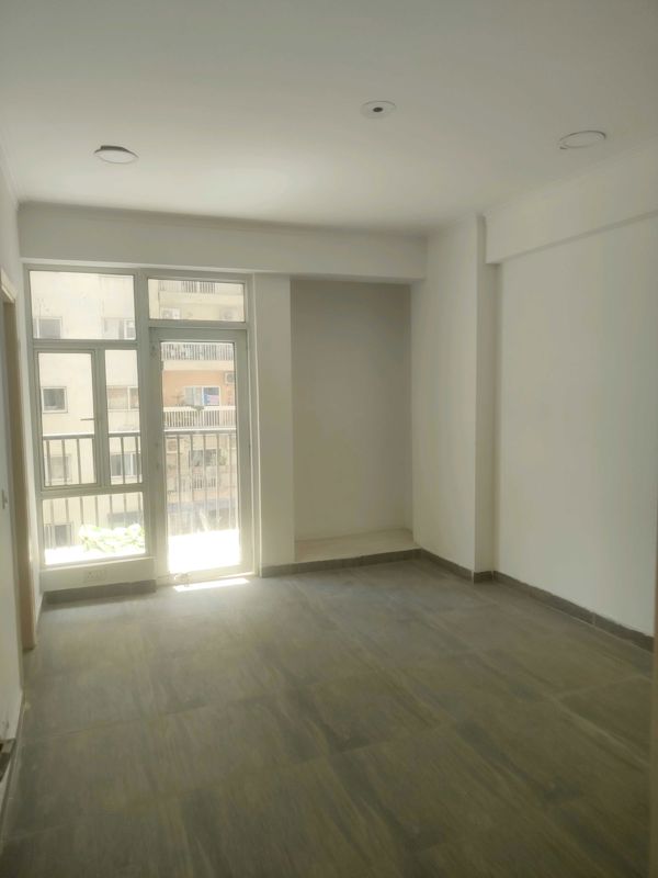 2 BHK + Study Room 1175 Sq.Ft. Apartment in Gaur City 2 - 10th Avenue