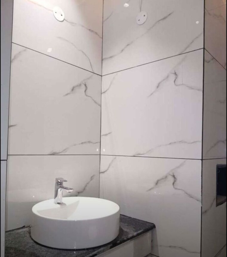 Bathroom, hlp-palmillas 3 Bedroom 1555 Sq.Ft. Apartment In Vip Road Zirakpur 10450567