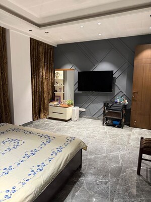 Living Room in 4 BHK Apartment at Tulip Violet, Sector 69 – for Sale