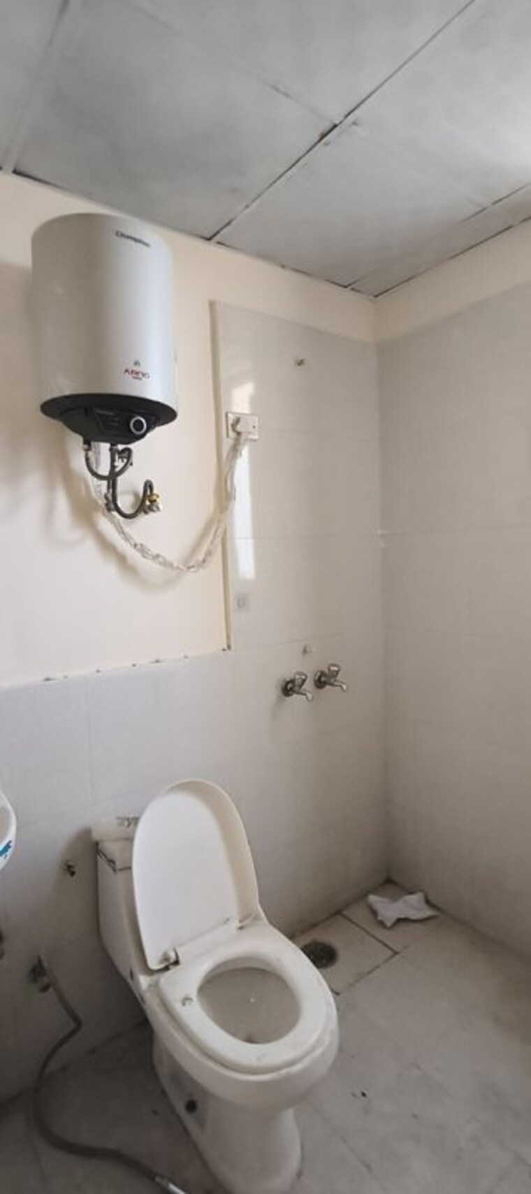 Bathroom, pyramid-urban-homes-2 2 Bedroom 624 Sq.Ft. Apartment In Sector 86 Gurgaon 10450558