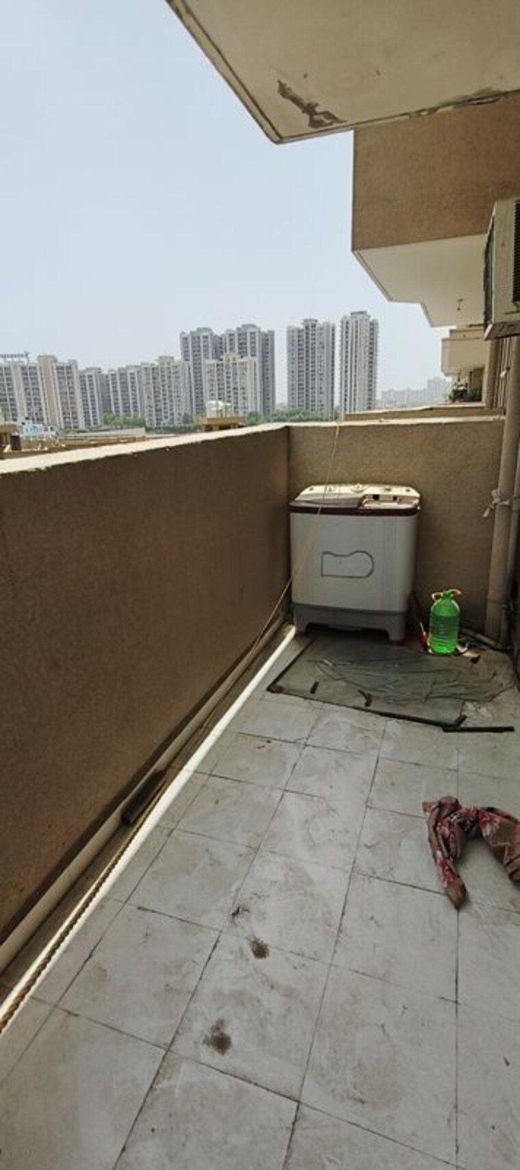 Balcony, pyramid-urban-homes-2 2 Bedroom 624 Sq.Ft. Apartment In Sector 86 Gurgaon 10450558