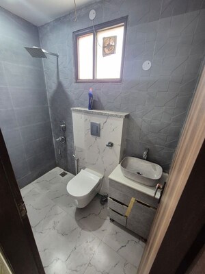 Bathroom in 2 BHK Builder Floor at Ramesh Nagar – for Rent