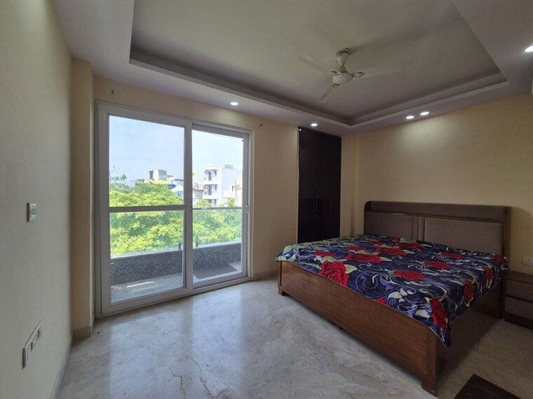 Bedroom, ramesh nagar 2 Bedroom 125 Sq.Yd. Builder Floor In Ramesh Nagar Delhi 10450564