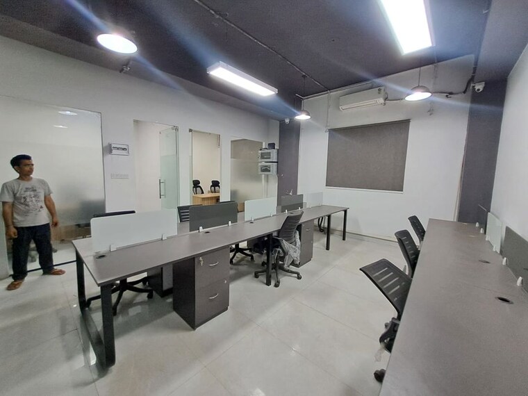 Team Area, sector 63 Commercial Office Space 800 Sq.Ft. In Sector 63 Noida 10450528