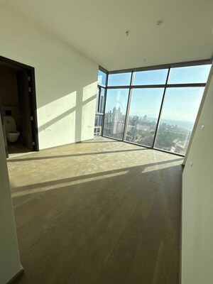 Balcony in 4 BHK Apartment at Piramal Mahalaxmi, Mahalaxmi – for Rent