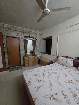 Bedroom in  Apartment at Queens Park Apartments, Juhu – for Rent