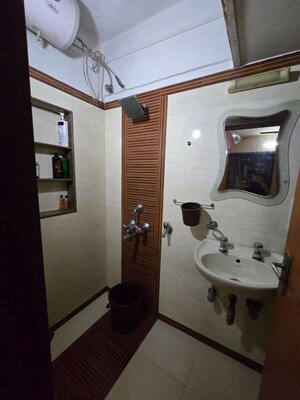 Bathroom in  Apartment at Queens Park Apartments, Juhu – for Rent