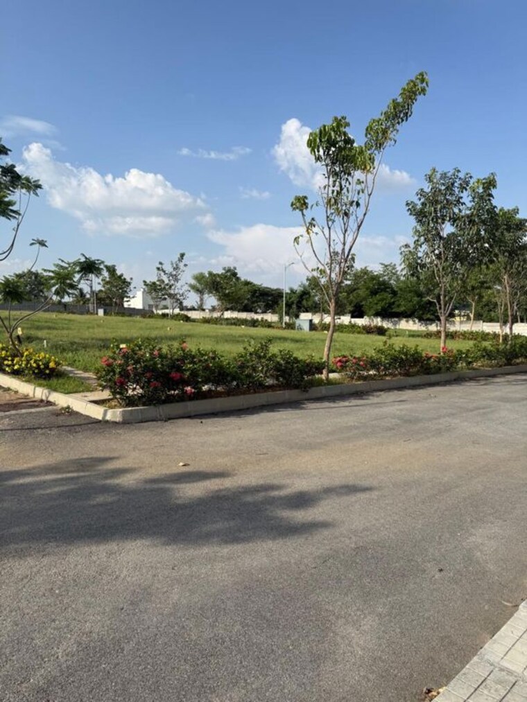 Garden, shriram-westwoods  1200 Sq.Ft. Plot In Mysore Road Bangalore 10391849
