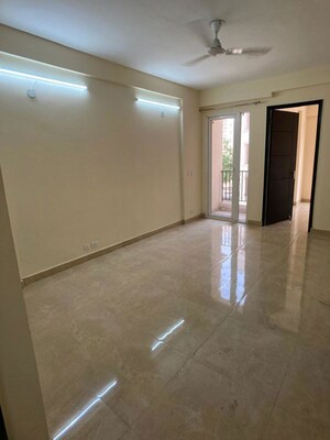 Room in 2.5 BHK Builder Floor at Signature Global Park, Sohna Sector 36 – for Sale