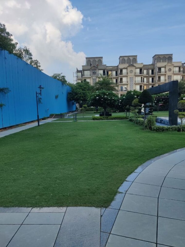 Exterior View, signature-global-park 2.5 Bedroom 1081 Sq.Ft. Builder Floor In Sohna Sector 36 Gurgaon 10450665